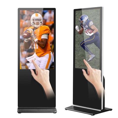 pavimento 55Inch che sta annunciante il chiosco interattivo del touch screen del giocatore